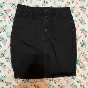 Mini black skirt